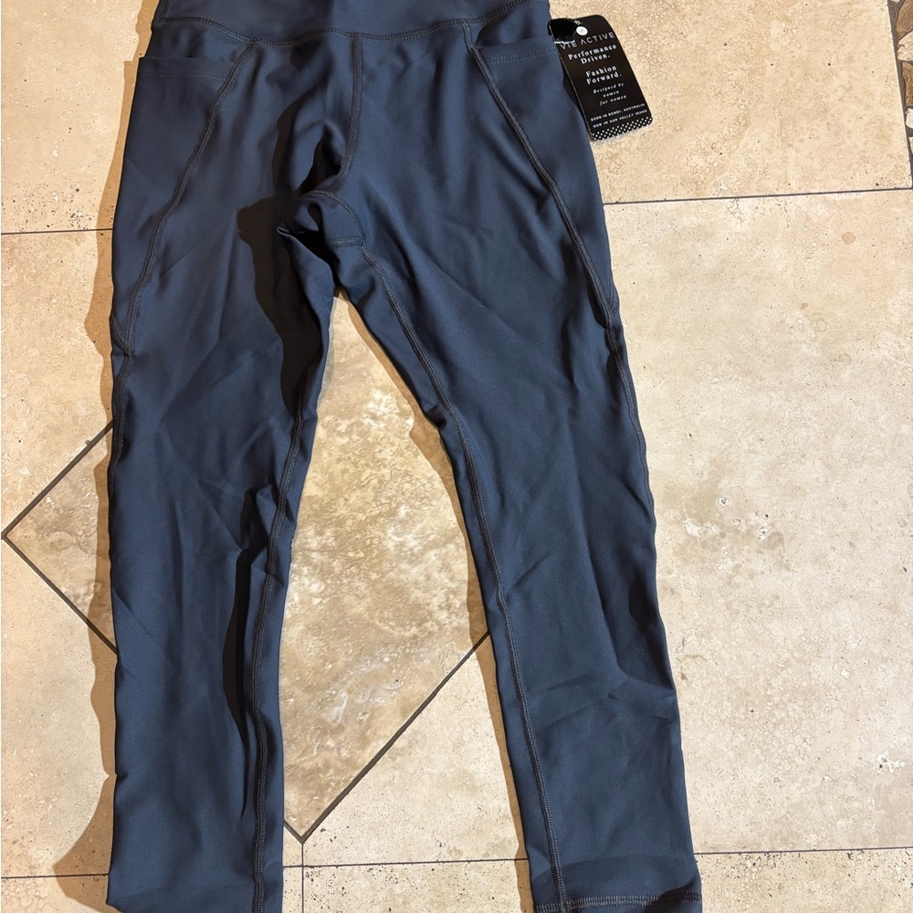 Women's Gray Leggings